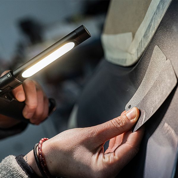Mechanic Flashlights & Inspection Lights | Ledlenser